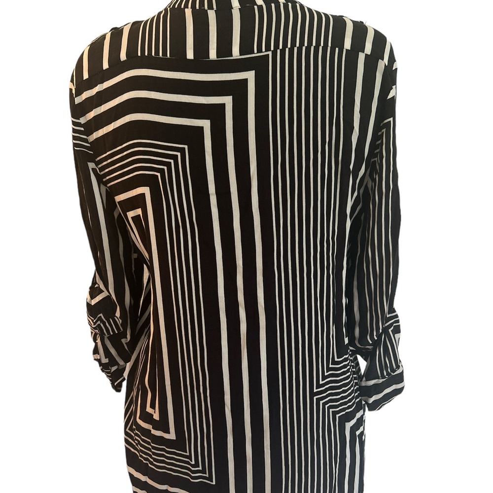 Calvin Klein Black and White Blouse - Picture 2 of 5